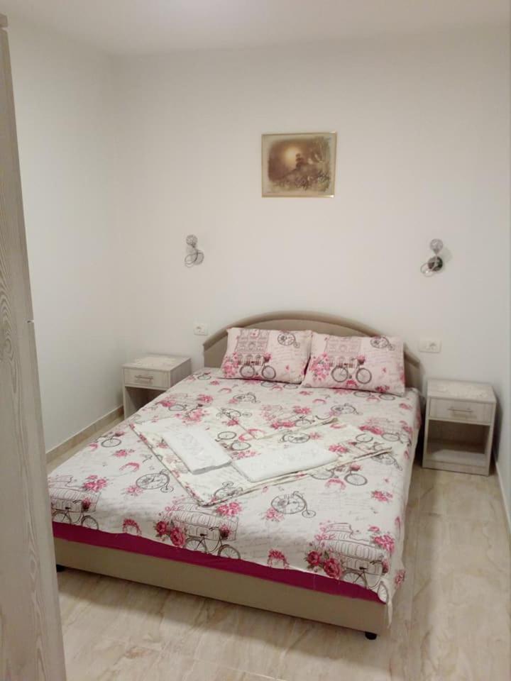 Apartmani M&V Sutomore Exterior photo